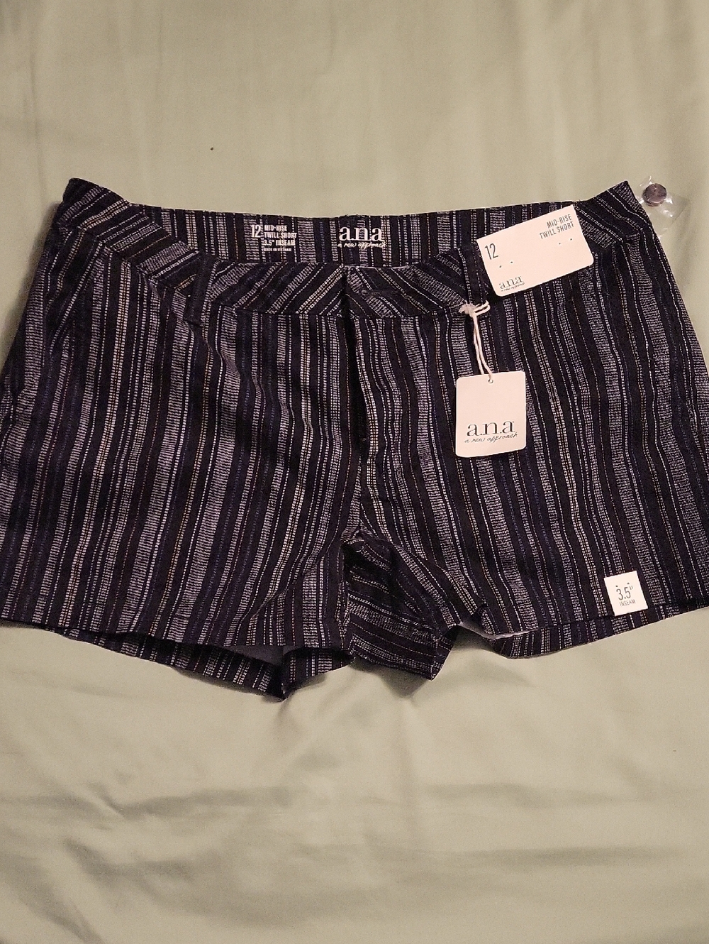 ANA Twill Striped Shorts